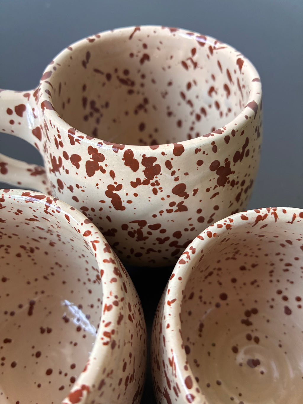 Terrazzo - Tasse artisanale en céramique motif moucheté