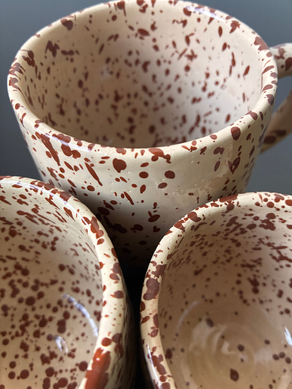 Terrazzo Line - Tasse artisanale en céramique motif moucheté